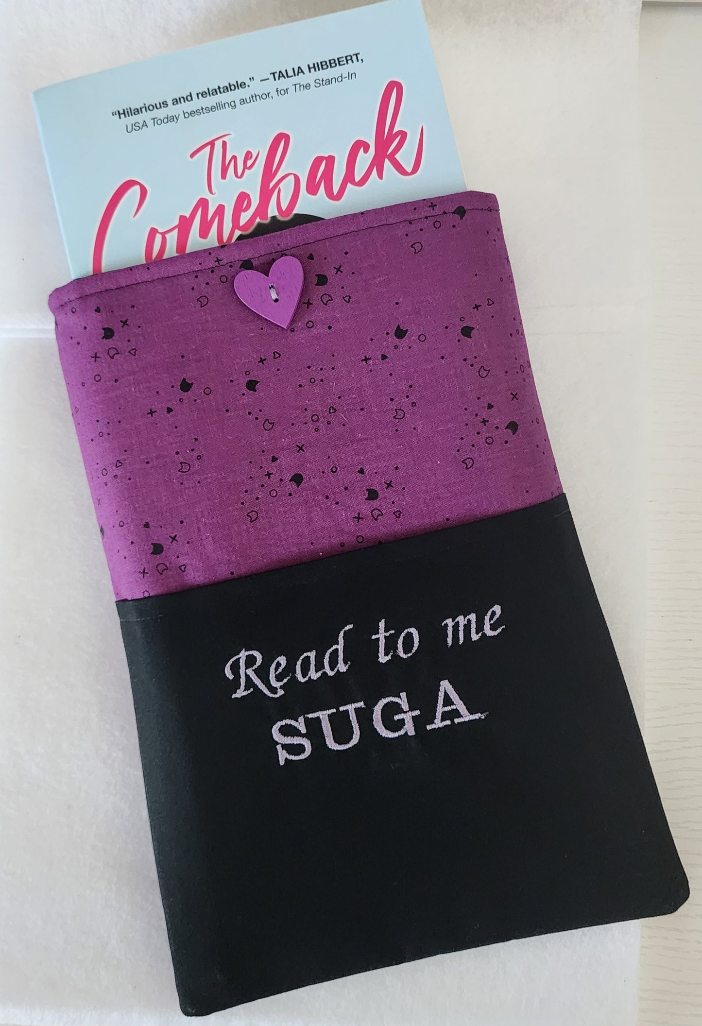 Read To Me Embroidered Book Sleeve